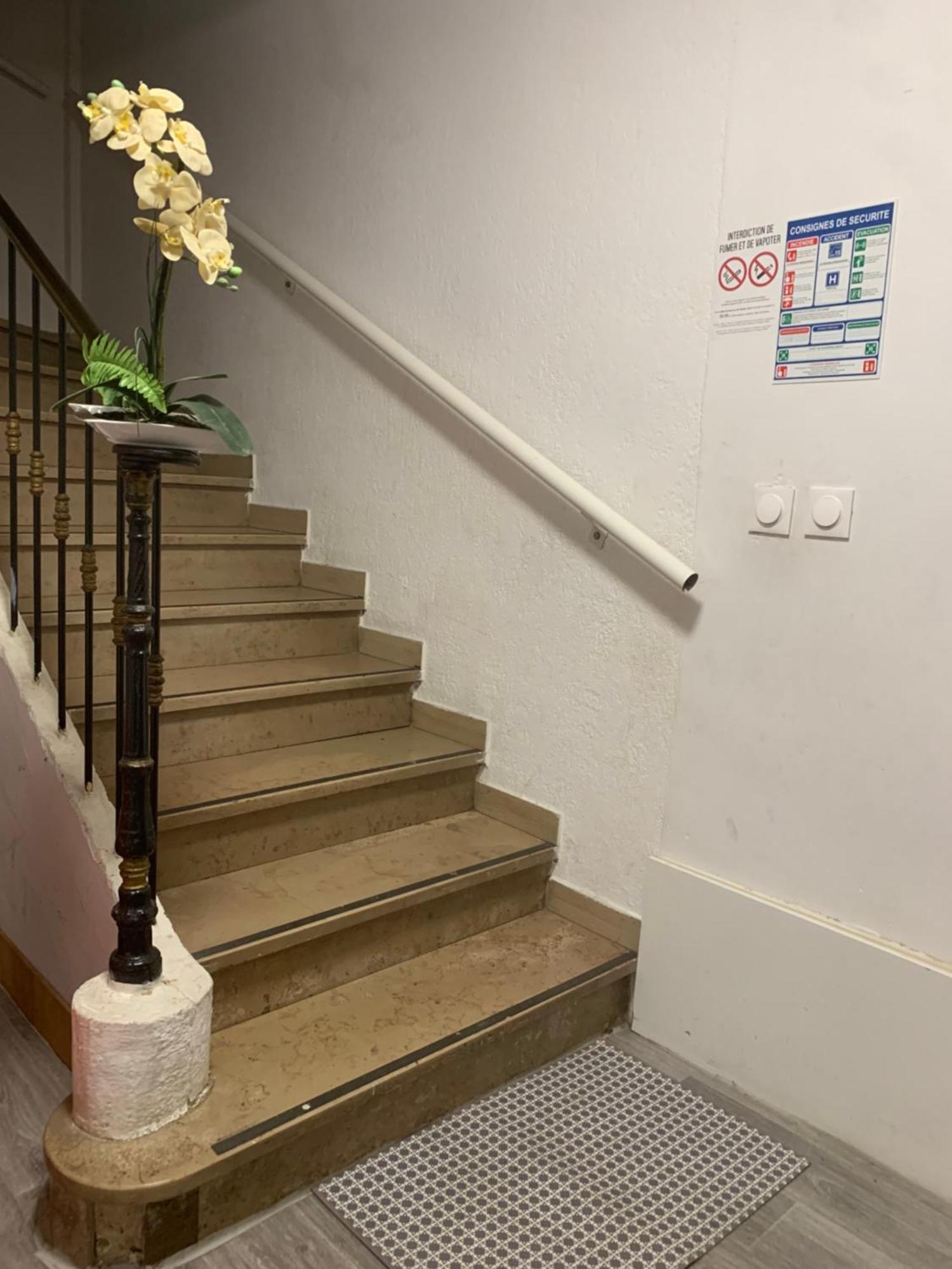 Hotel Neptune Cannes Bagian luar foto